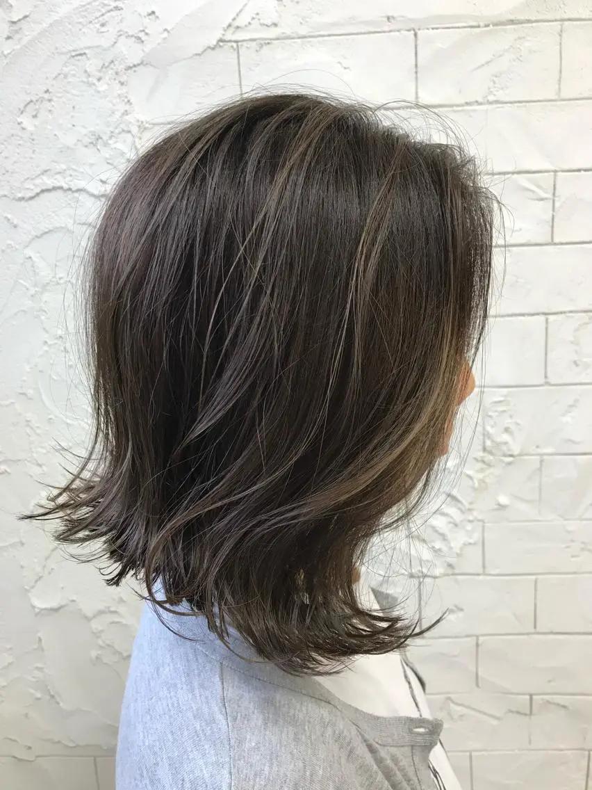 ショート ヘアカラー 須佐 勝也のヘアスタイル
