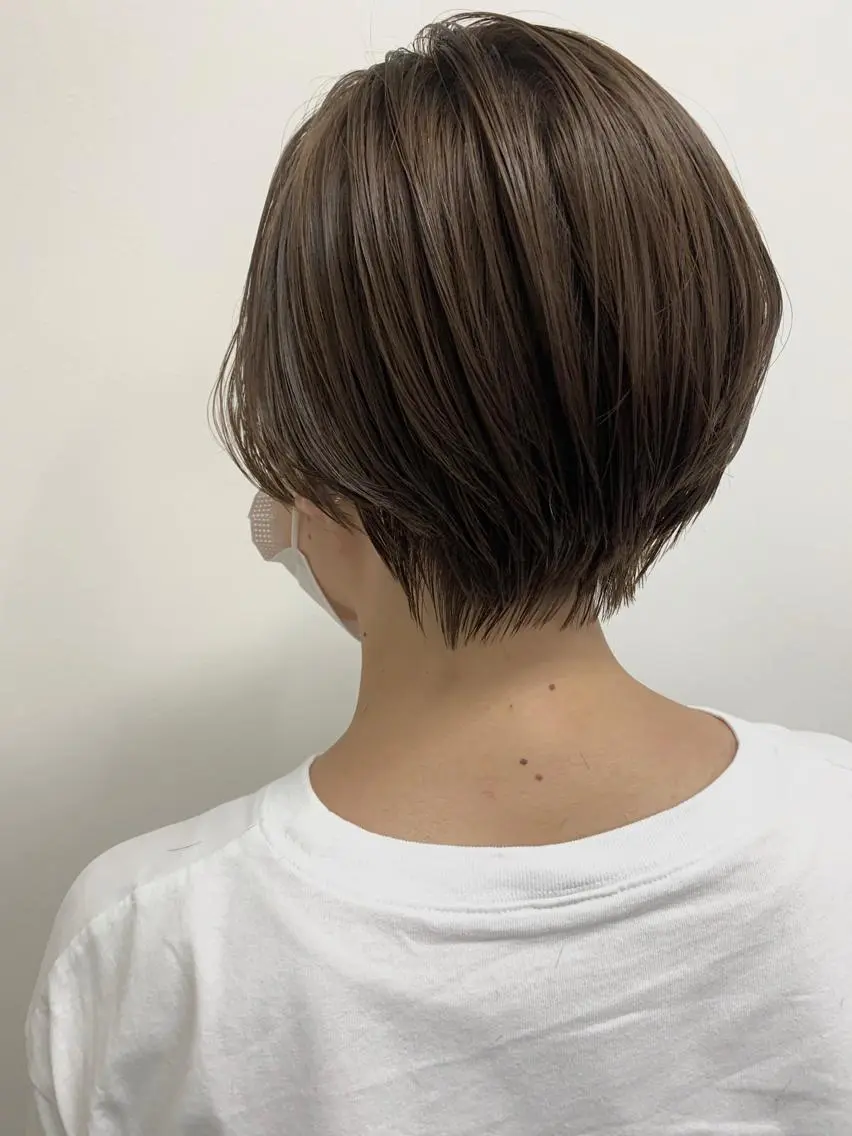 ショート カラー ブリーチなし透明感 🍀梅田・増田のヘアスタイル