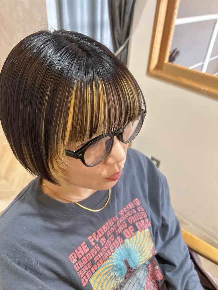ショート ayumi ／透明感カラーのヘアスタイル