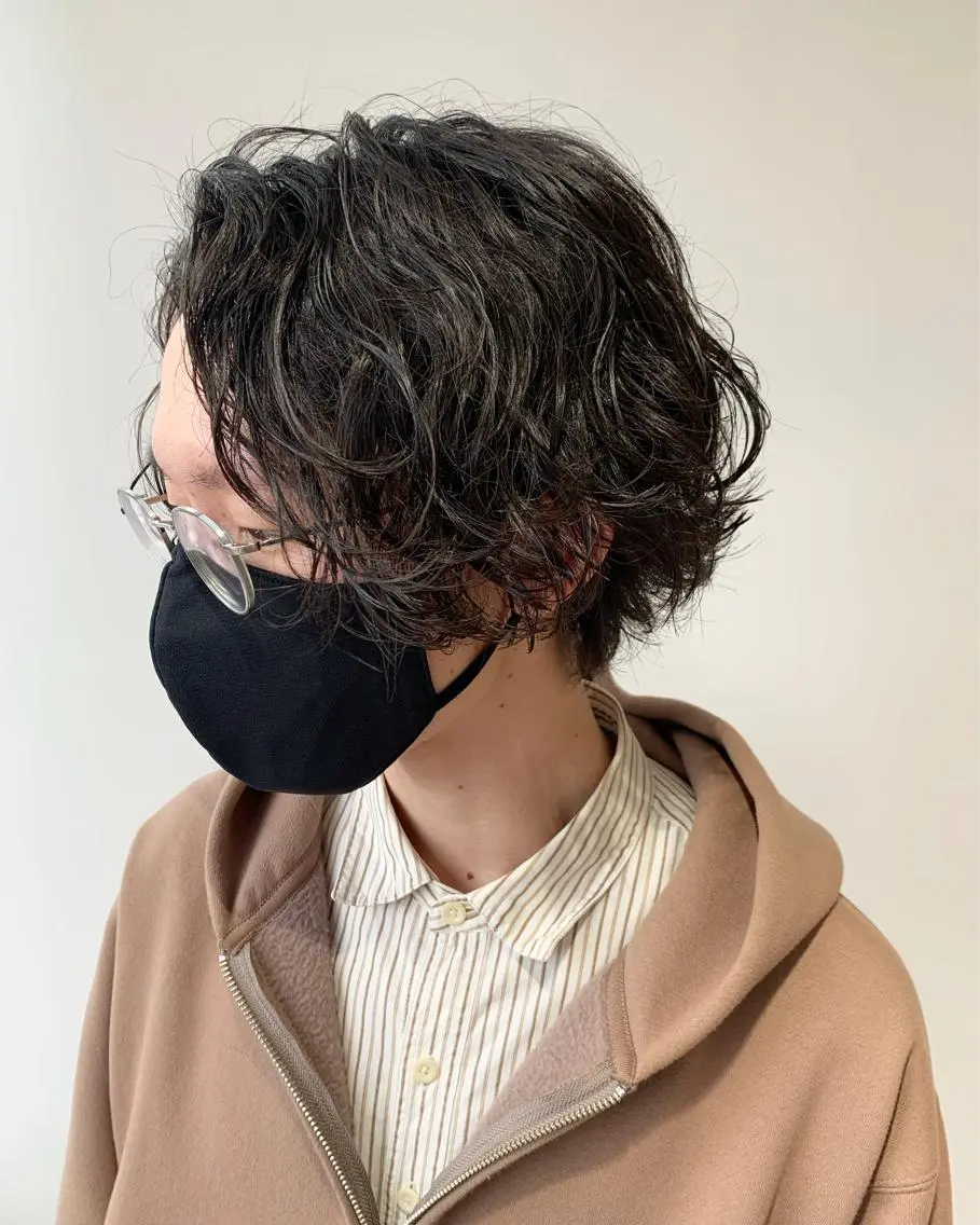ミディアム メンズ ミディアムパーマ メンズパーマ 波巻きパーマ カット パーマ トリートメント 大人男髪/メンズ パーマ/hiroのヘアスタイル