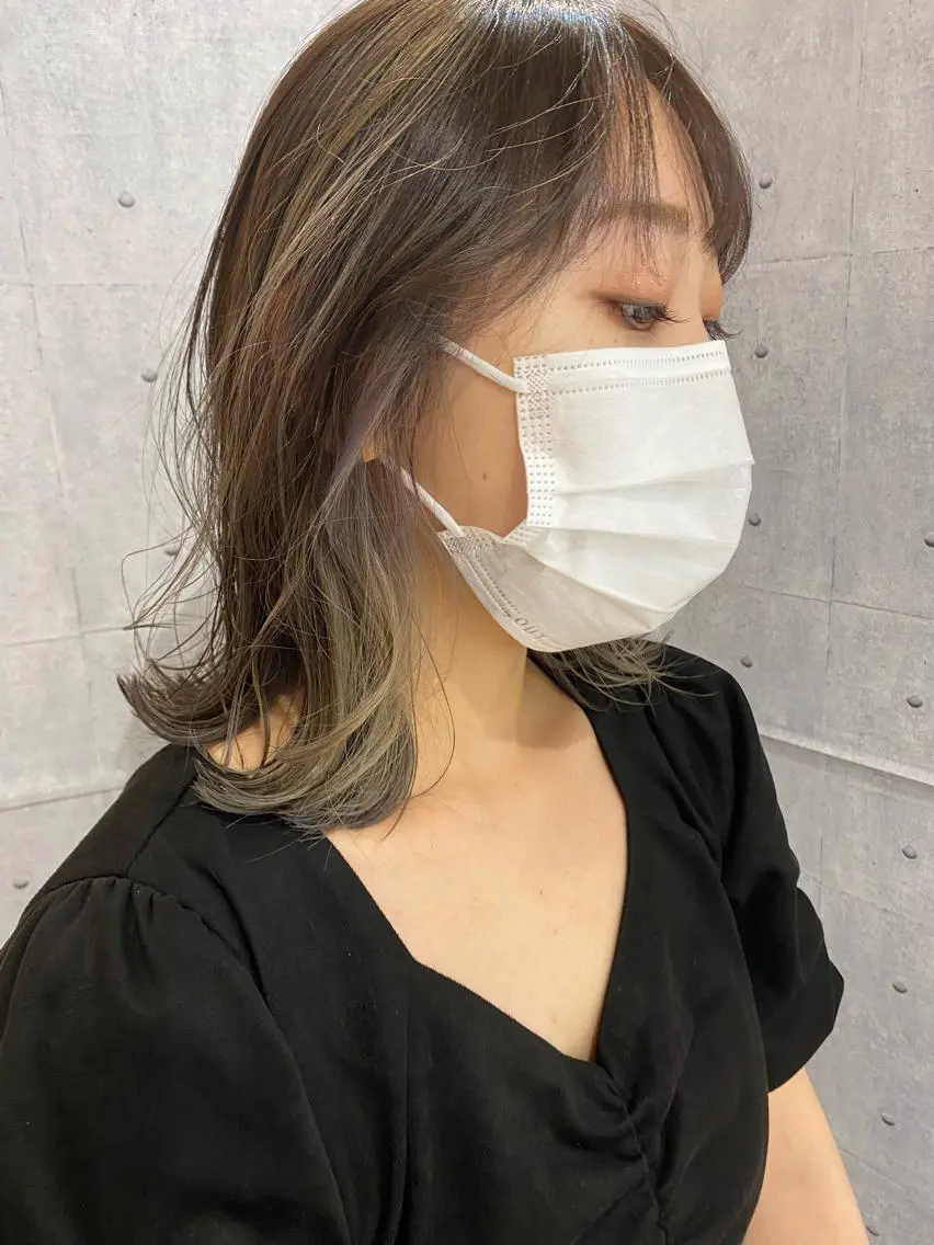 セミロング ハイライト ヘアカラー トリートメント 🍀透明感抜群🍀/ ハイトーンカラーのヘアスタイル