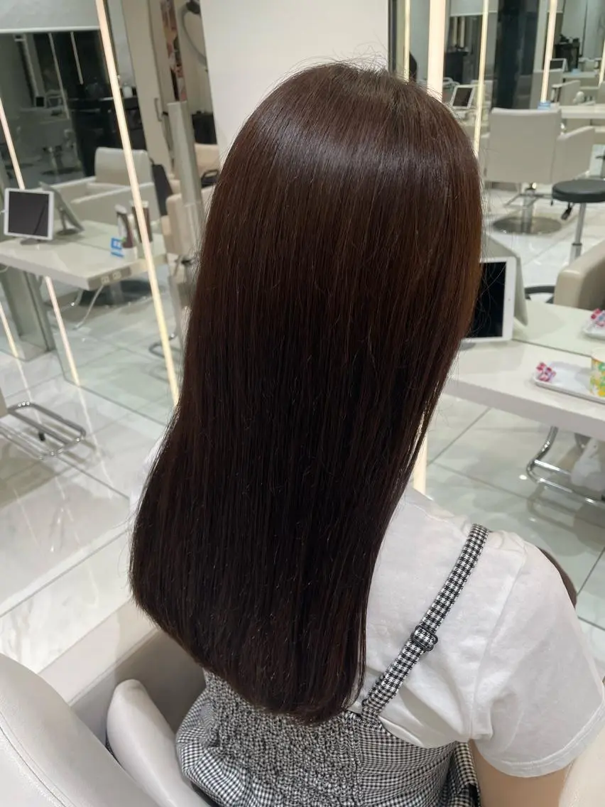 ロング カラー ケアカラー 秋屋 美々梨のヘアスタイル