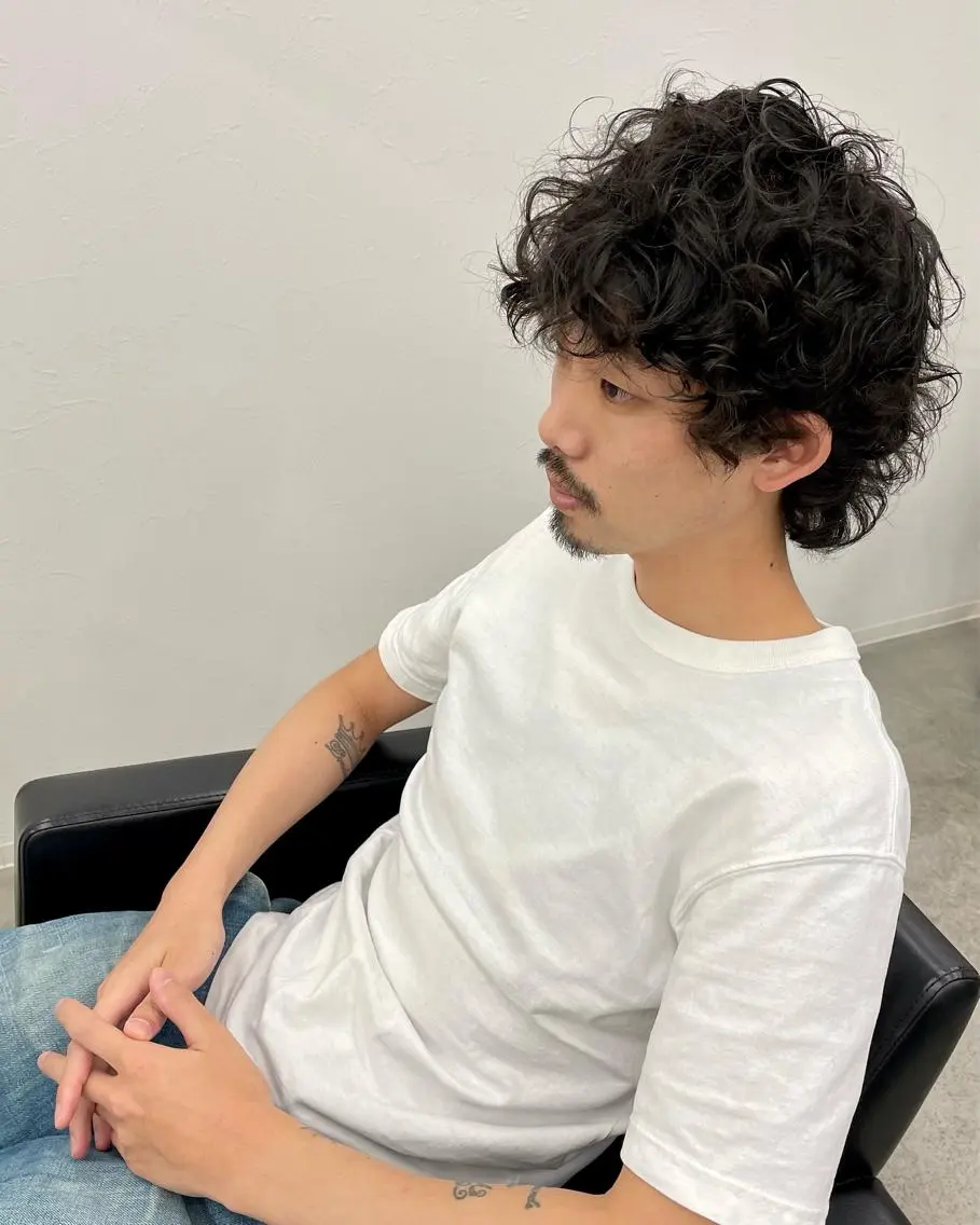 ショート パーマ メンズ ショートボブ メンズブリーチ メンズハイライト メンズハイトーン メンズインナーカラー カット KEPKA ヤマグチ 天神 今泉のヘアスタイル