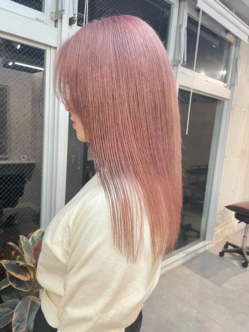 ロング カラー ベージュカラー ピンクカラー ピンクベージュ ヘアカラー トリートメント SHOTO ハイトー ン/ブロンドカラーのヘアスタイル