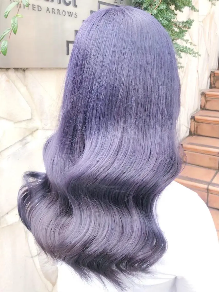 セミロング カラー ヘアアレンジ アッシュ アッシュグレー アッシュグレージュ バレイヤージュ ミストバング ヘアカラー トリートメント ヘアセット 柔らかカラー/ 縮毛矯正YUTO🧋のヘアスタイル