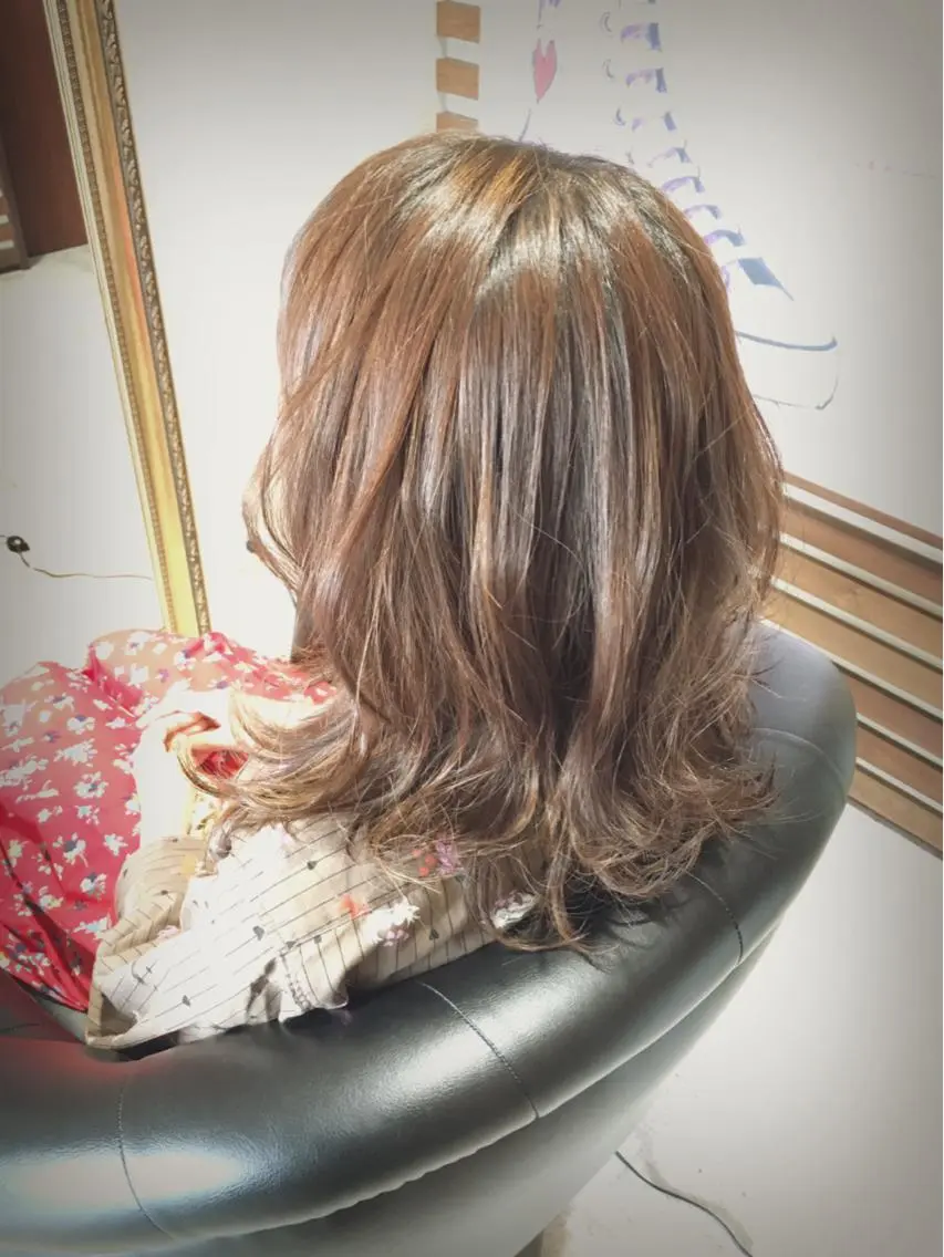 セミロング ヘアカラー 美容院 むぎのその他イメージ