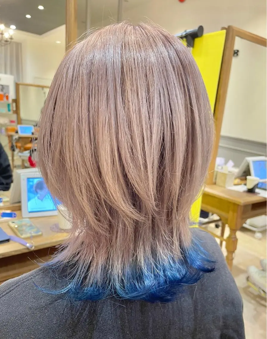 ショート カラー ブリーチ ウルフカット ⭐️小顔ショート⭐️ 大鷲拓海のヘアスタイル