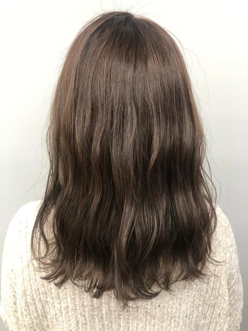ミディアム カラー ベージュカラー ミルキーベージュ 代表 YUKI ☆のヘアスタイル
