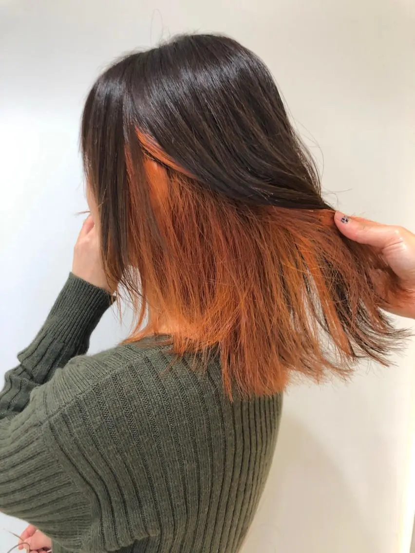 ミディアム カラー ブリーチ ウルフカット ハッシュカット/七海のヘアスタイル