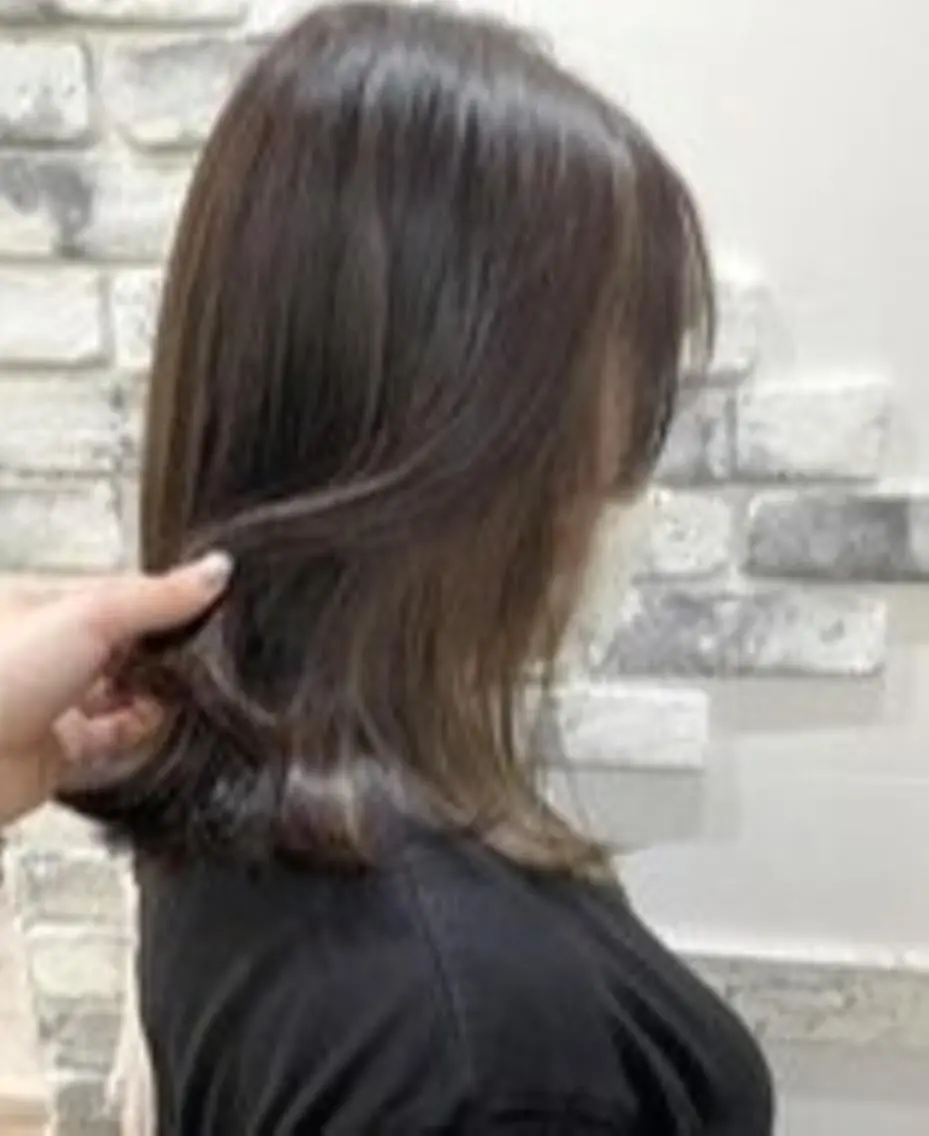 ミディアム 髪質改善カラー透明感 ダブルカラー幕田のヘアスタイル