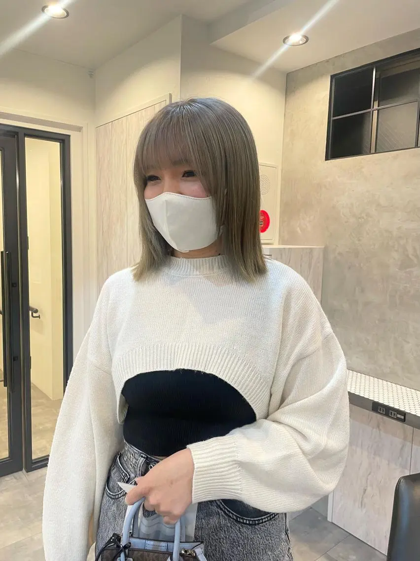ミディアム カラー ブロンド ヘアカラー 渋谷 留菜のヘアスタイル