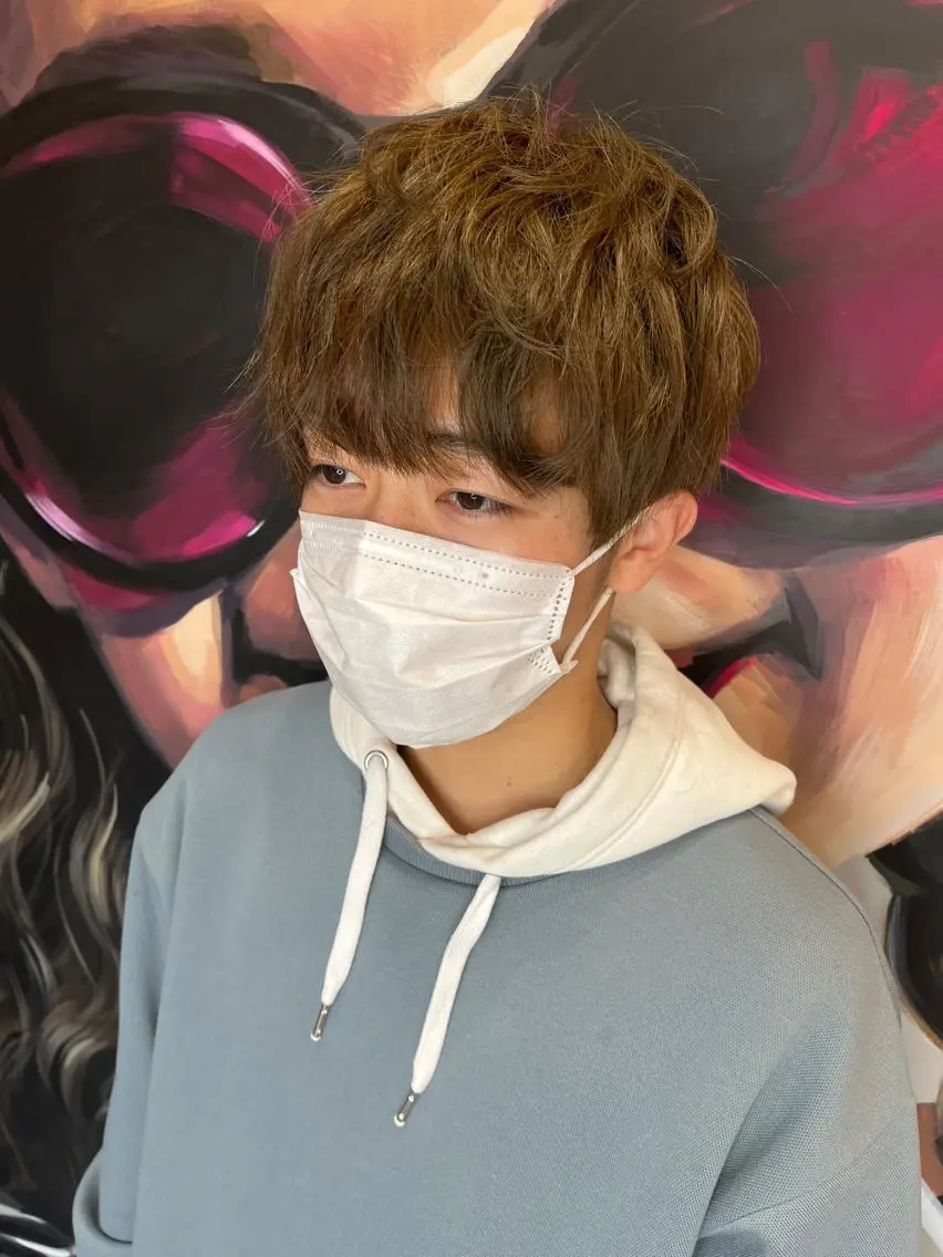 ミディアム カラー パーマ ヘアアレンジ メンズ キッズ ネイル マツエク・マツパ アイブロウ メンズブリーチ メンズハイライト メンズインナーカラー メンズ韓国風 ブリーチ 久木原 ゆりのヘアスタイル