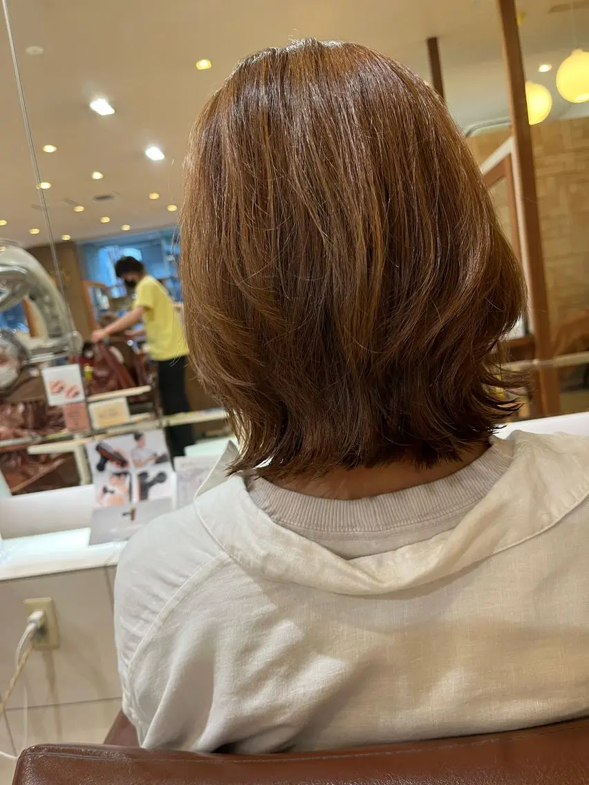 ショート カラー カット ヘアカラー トリートメント ハイトーンカラー🩵 耳ツボジュエリー👂のその他イメージ