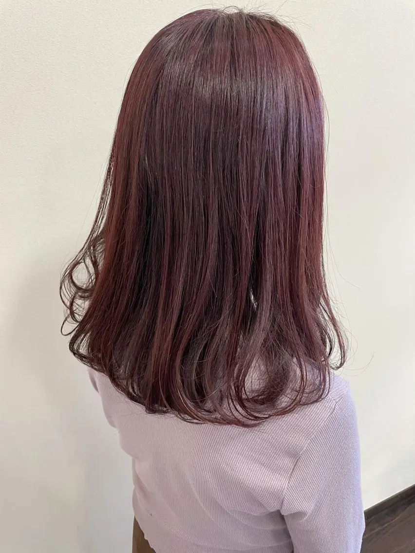 セミロング カラー 透明感カラー ラベンダーカラー ラベンダーピンク ピンクカラー ヘアカラー 沢田 瞳のヘアスタイル