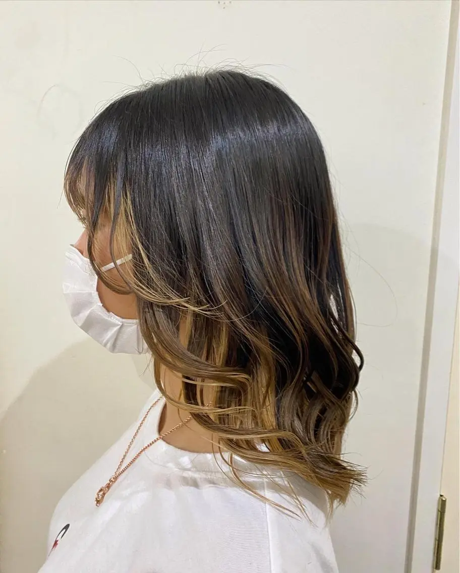 ミディアム 顔周りカット カット 山田 友香莉のヘアスタイル