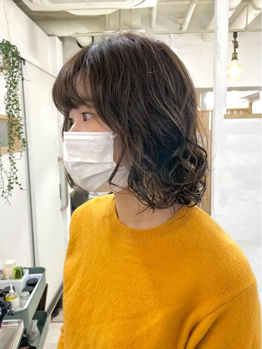 ミディアム パーマ 切りっぱなしボブ ミディアムパーマ ボブ ウルフカット 髪質改善 縮毛矯正/ レイヤー/銀座/本木のヘアスタイル