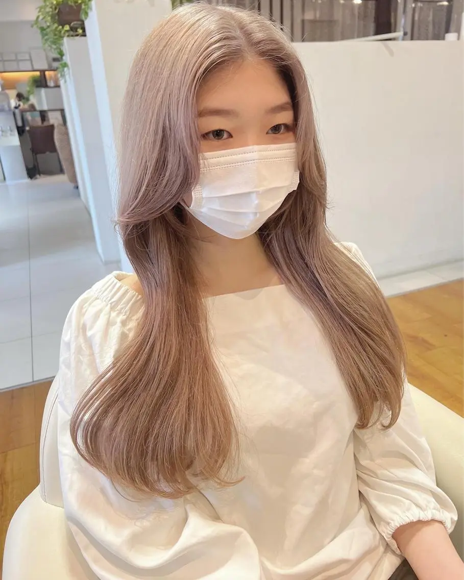 ロング カラー ヨシンモリ 韓国風ヘア 菅原リキヤ くびれレイヤーヘアのヘアスタイル