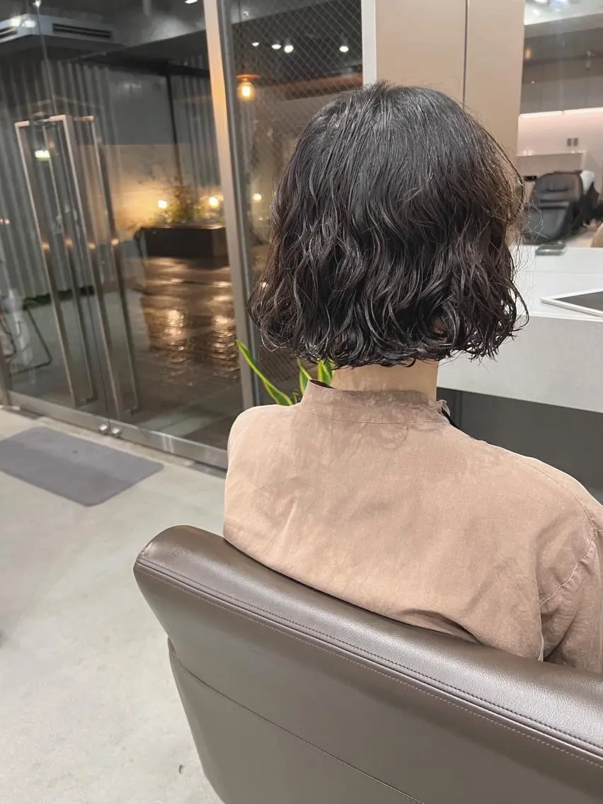 ショート パーマ カット パーマ トリートメント ボブパーマコテ巻き風 パーマNo1深江秀平のヘアスタイル