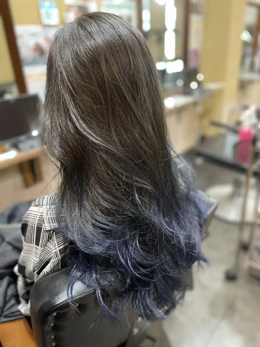 ロング パピヨンロゼ 髪質改善/酸性のヘアスタイル
