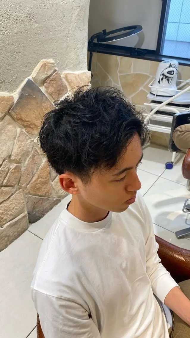 ショート パーマ メンズ 池袋西口メンズパーマ 特化 石見柊羽のヘアスタイル