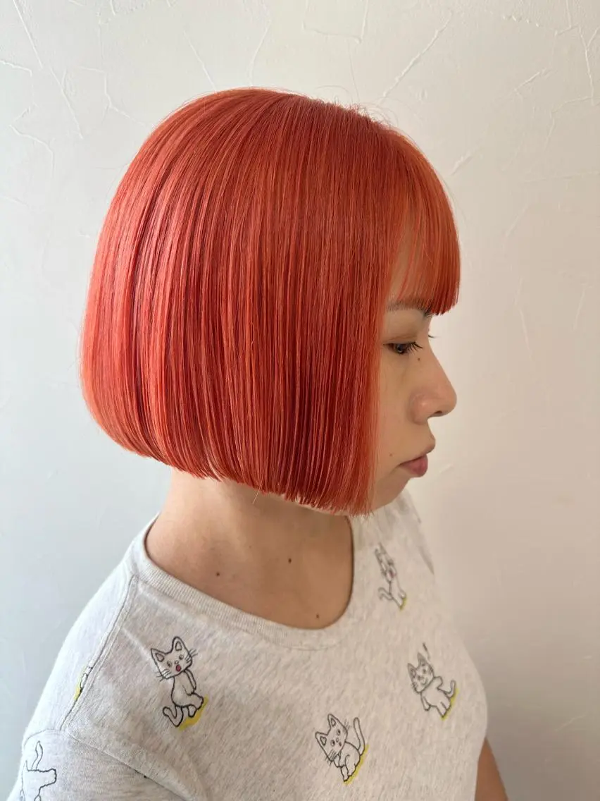 ショート 千葉ハイトーンカラー KASUMIのヘアスタイル