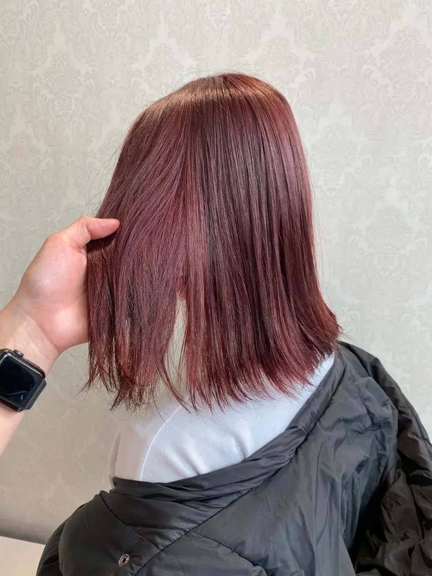 ミディアム カラー ヘアカラー デザインカラー✨新倉 佑奈のヘアスタイル