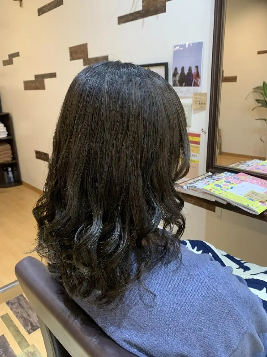 ロング カラー アッシュ アッシュグレー アッシュグレージュ グレージュ サトウ シューイチのヘアスタイル