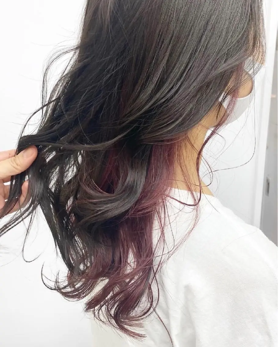 セミロング カラー アッシュ アッシュグレー ブリーチ レッドカラー ローズカラー ヘアカラー トリートメント ☀️透明感color KURO☀️のヘアスタイル