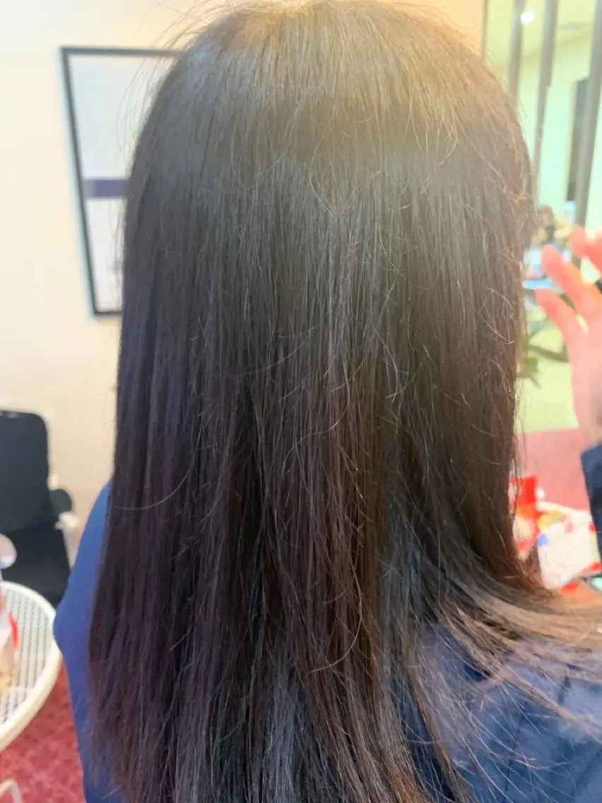 セミロング トリートメント カット ヘアカラー トリートメント 石沢 知康のヘアスタイル