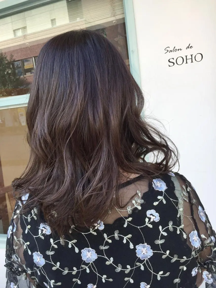 ミディアム カラー アッシュ アッシュグレー アッシュグレージュ ダークアッシュ グレージュ ◇おの あすか◇のヘアスタイル