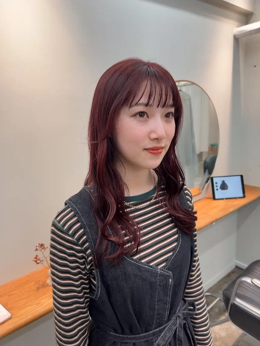 カラー カシス ピンクカラー aiko【艶カラー ・ミニモ年内で終了】のヘアスタイル