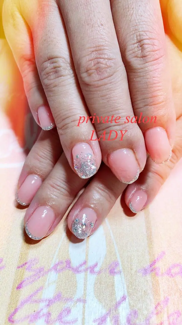 ネイル ハンドネイル 桜田 麻菜のネイルデザイン
