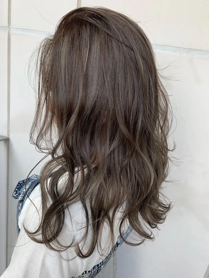 セミロング カラー ヘアカラー 髪質改善will hairdesignのヘアスタイル