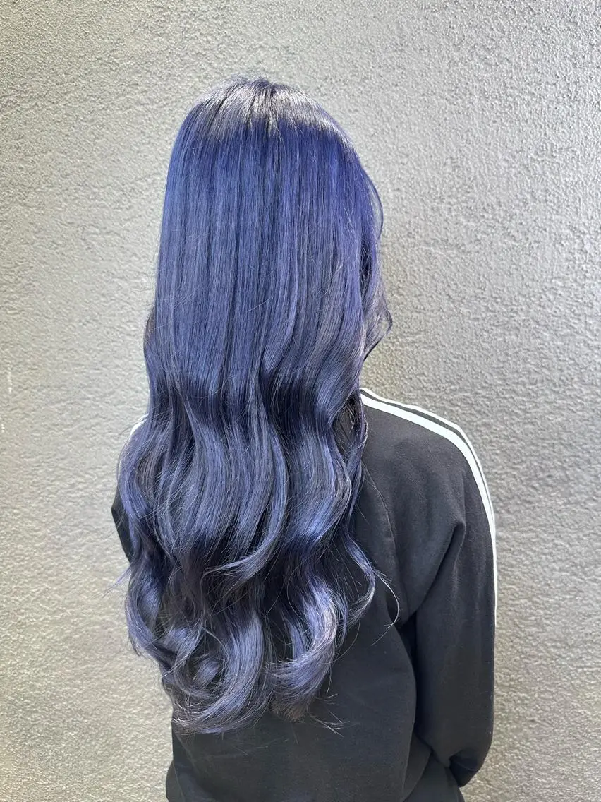 ロング カラー ブルーカラー ブルーラベンダー ラベンダーカラー 村上 佳織のヘアスタイル