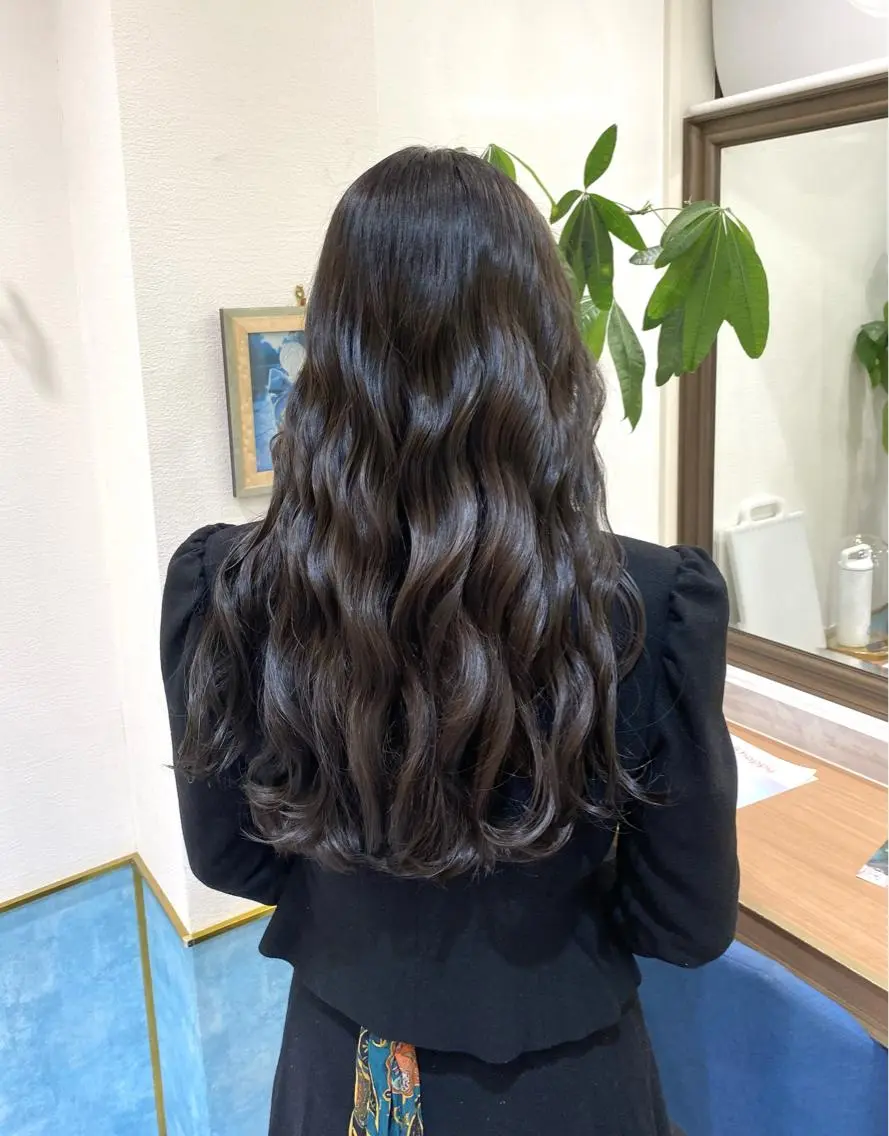ロング カット 縮毛矯正 トリートメント ‎🤍髪質改善‎🤍 レイヤーカット‎🤍のヘアスタイル