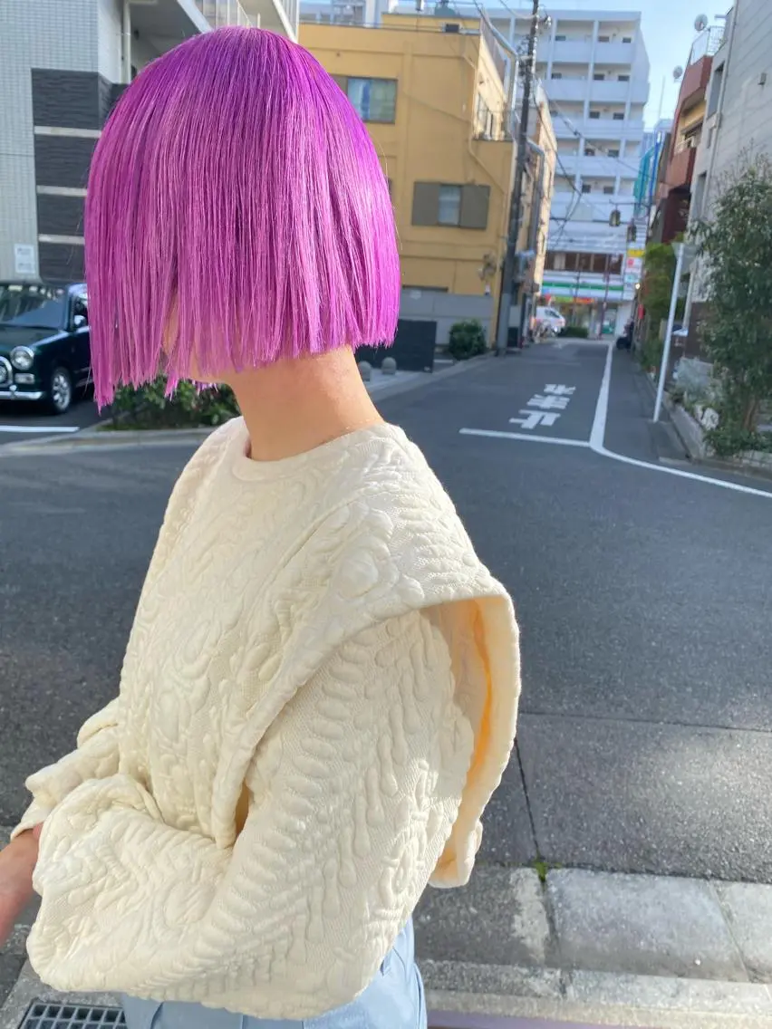 ミディアム カラー 顔周りレイヤーカット ブリーチminamiのヘアスタイル