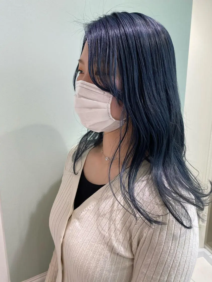 ロング ウルフカット/吉村 桃子のヘアスタイル