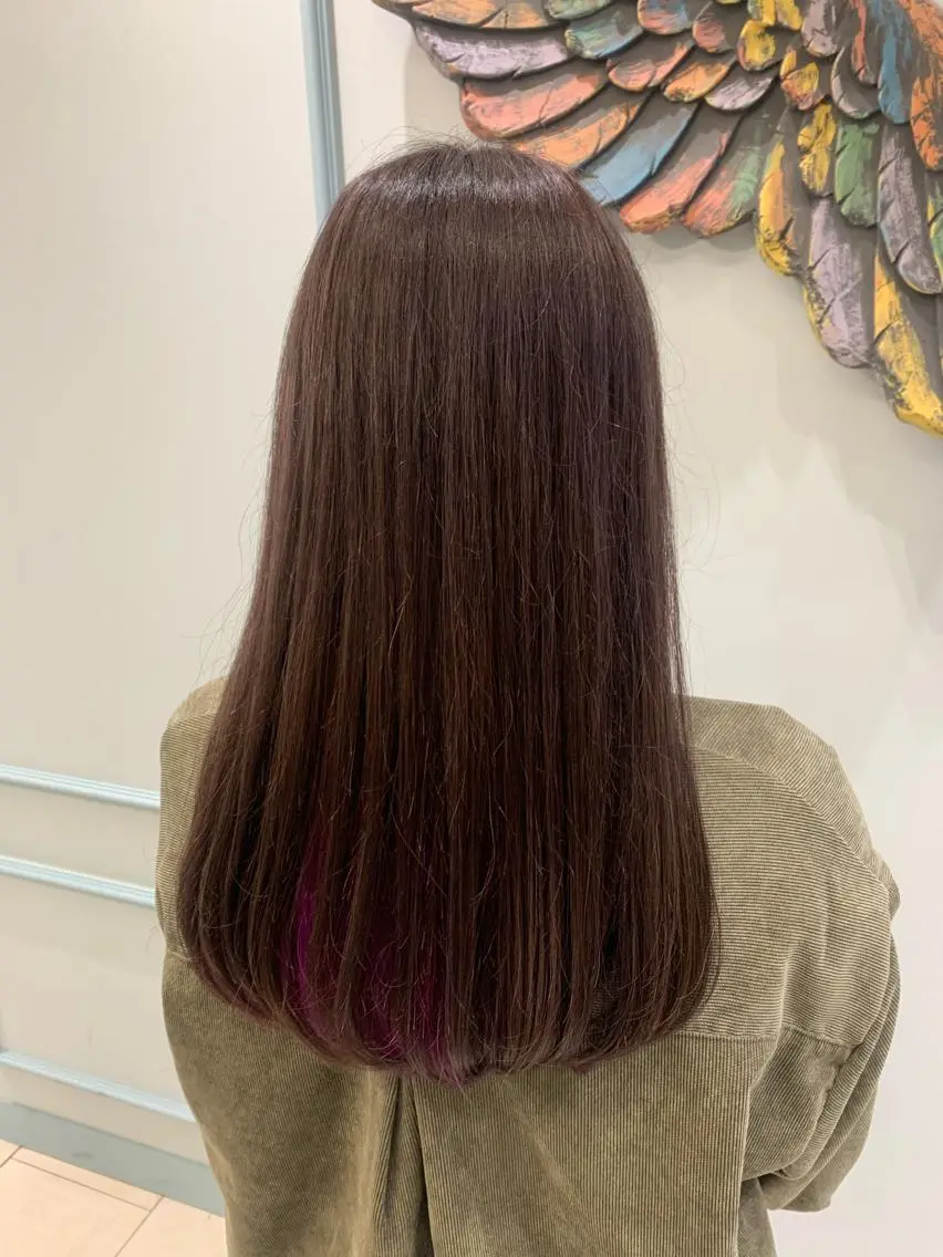 ロング カラー 蓼沼 由莉のヘアスタイル