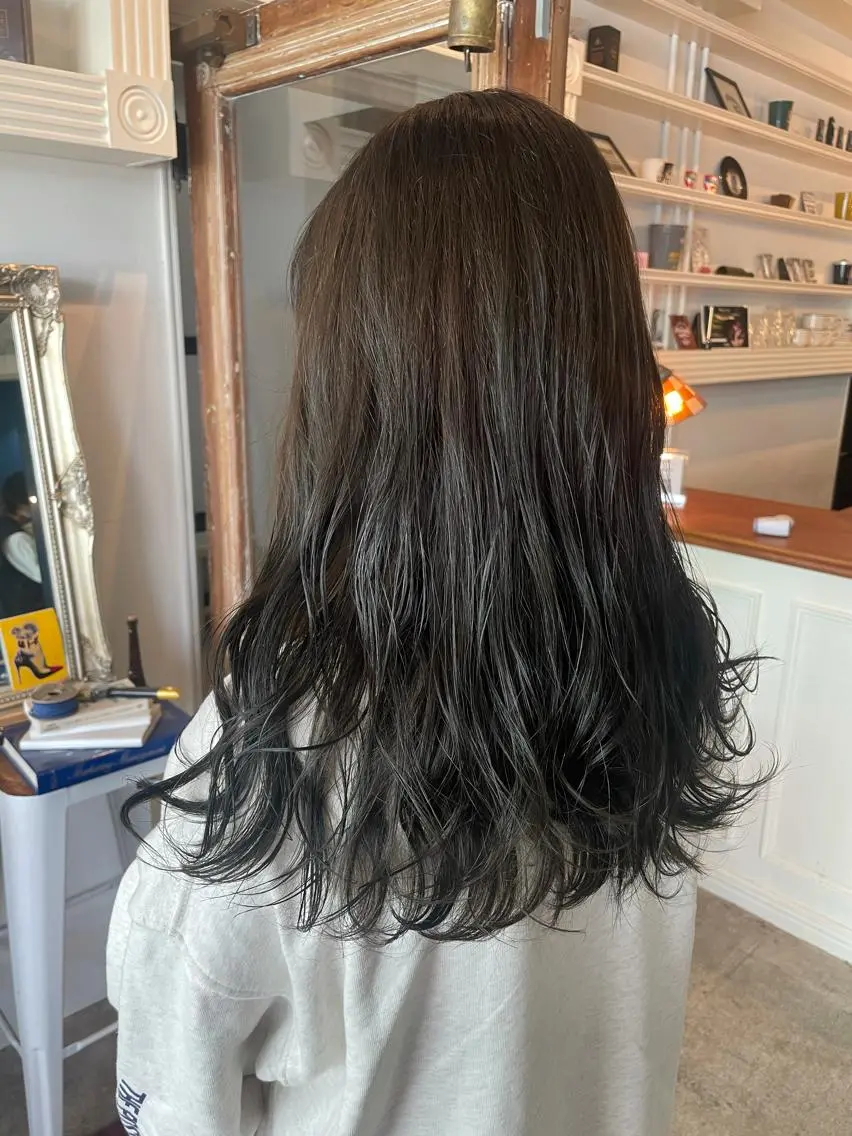 セミロング カラー グレージュ カーキグレージュ 💐パーソナルカラー /市橋加菜💐のヘアスタイル