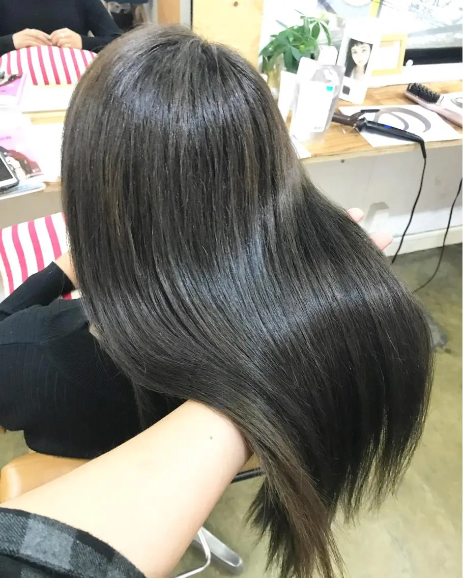 セミロング カラー カット ヘアカラー トリートメント 💎髪質改善💎 デザイナーshinのヘアスタイル
