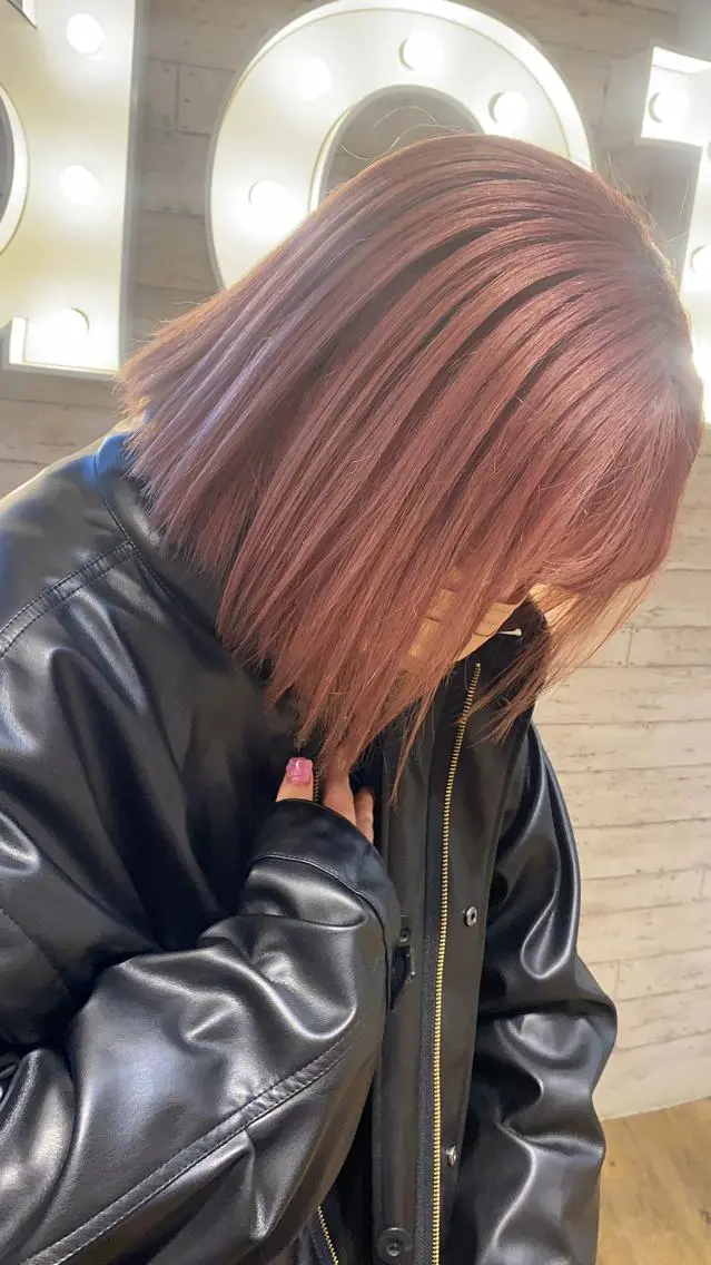 ミディアム カラー MANAMI 🥀ウルフカットのヘアスタイル