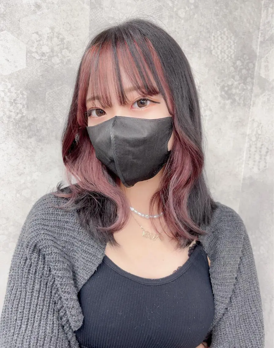 ミディアム カラー ヘアアレンジ 韓国レイヤーカット/ 儚げカラーチナツのヘアスタイル