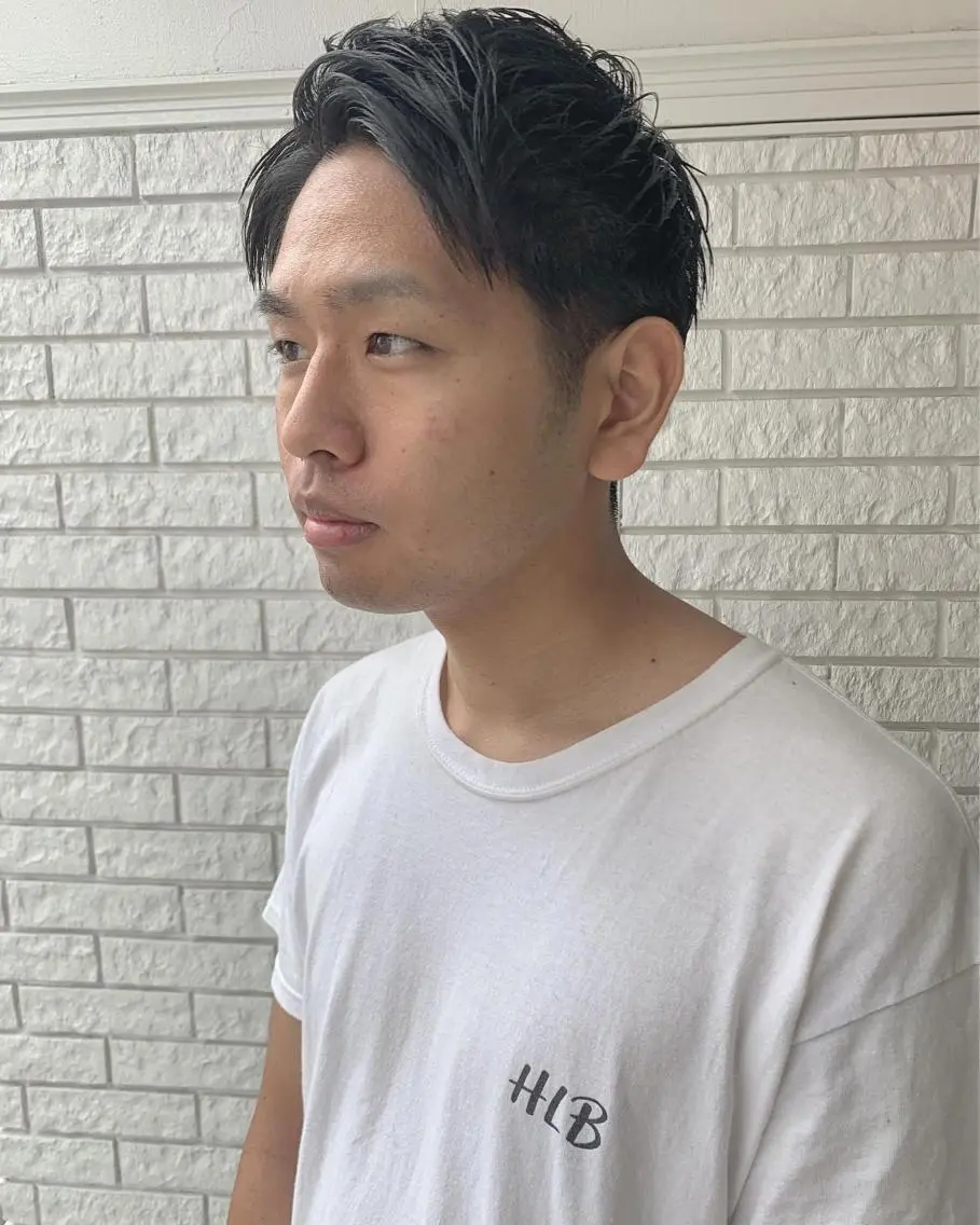 ショート メンズ アップバング メンズショート 刈り上げ ショートヘア 眉毛ワックス konomiの眉毛・アイブロウイメージ