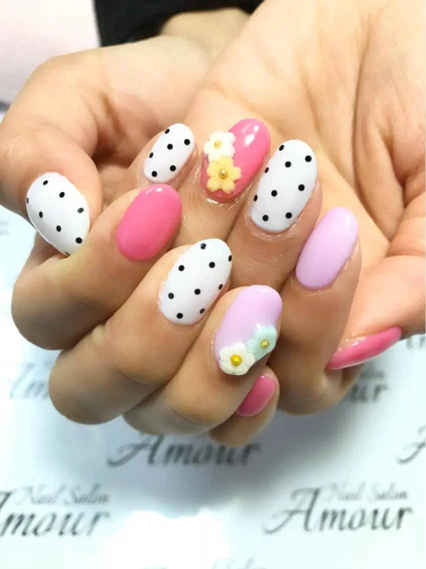 ネイル ドット nailsalon ♡amour♡のネイルデザイン