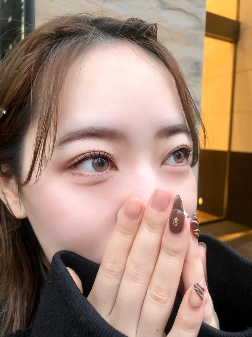 ネイル マツエク・マツパ アイブロウ 韓国風マツエク パリジェンヌラッシュリフト まつげパーマ ワンホンマツエク 長さ出し ハンドネイル フットネイル ハンドケア Nail&eye Belire 新宿のネイルデザイン