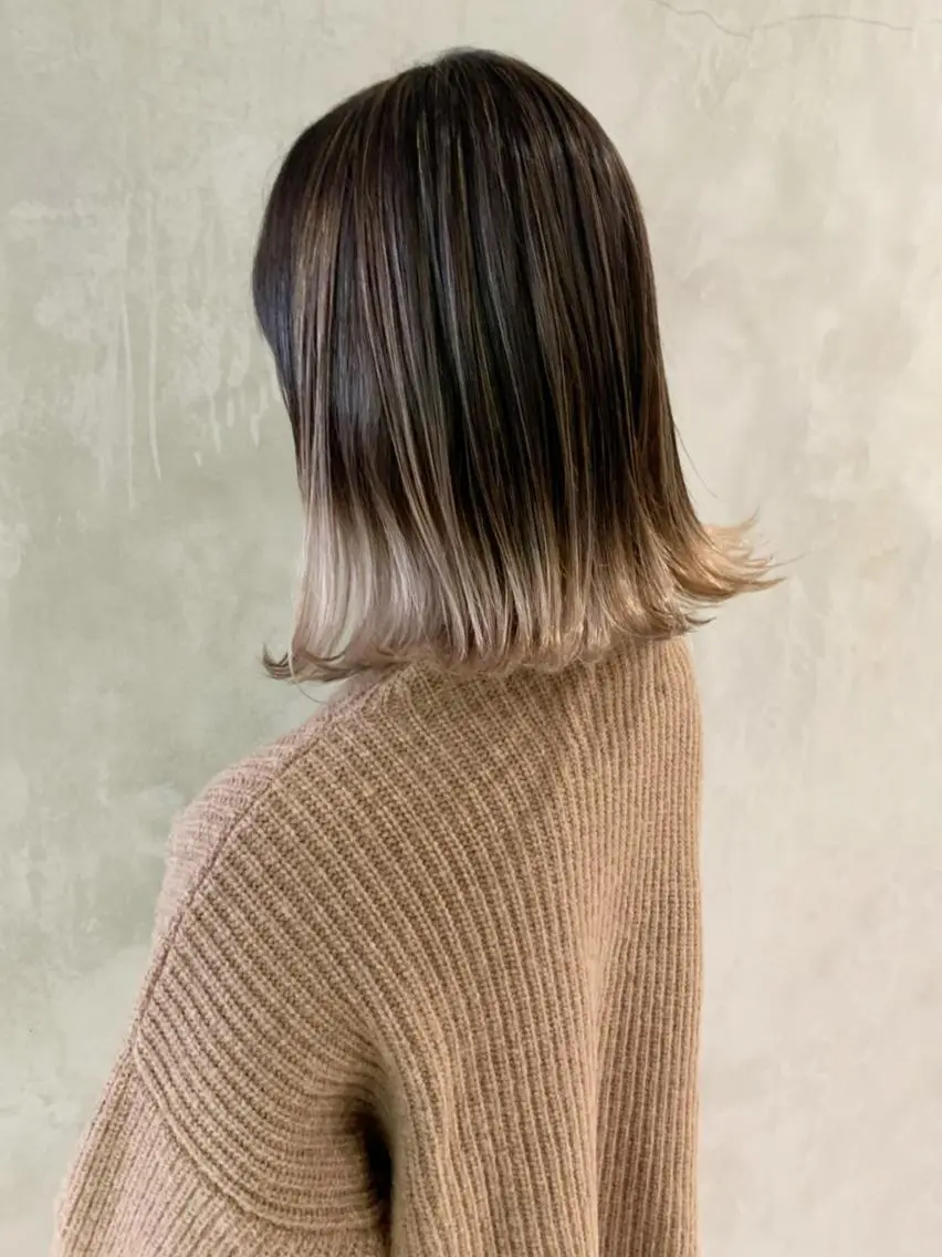 ミディアム カラー パーマ ヘアアレンジ ベージュカラー ホワイトベージュ ITbyALBUM 中野店のヘアスタイル