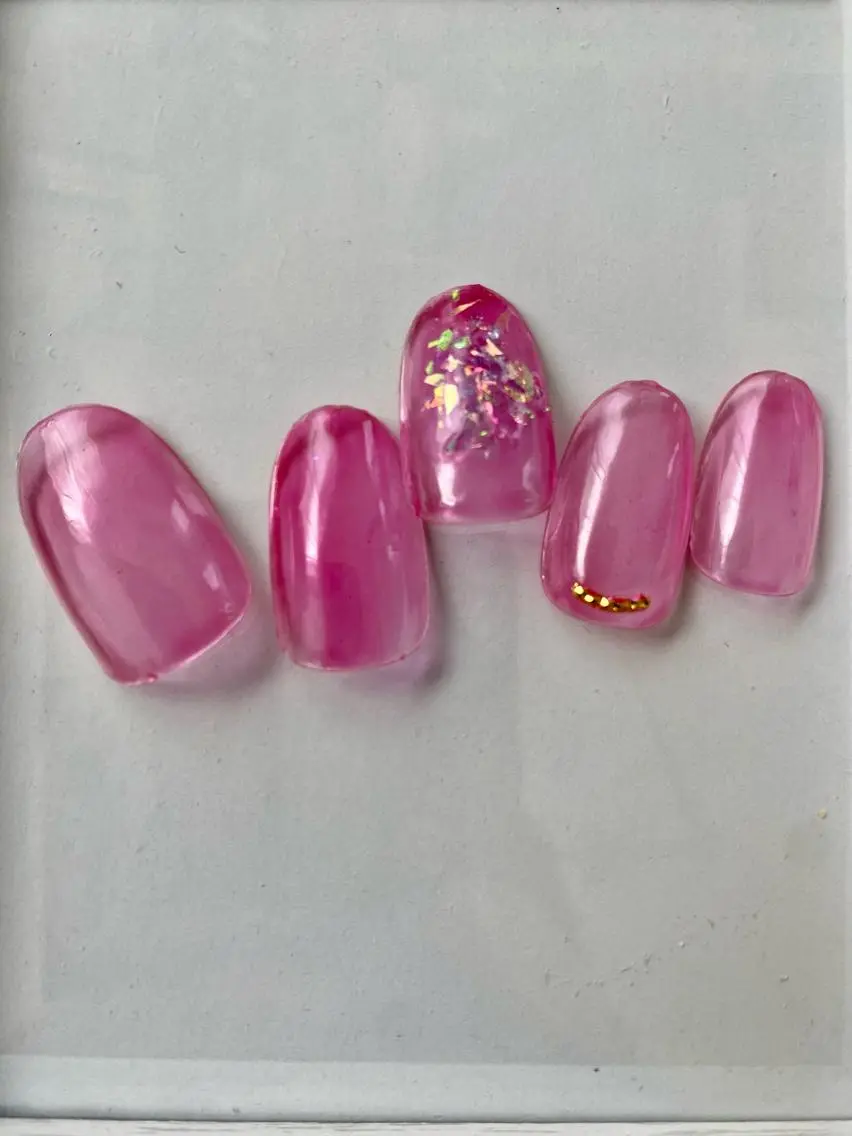 ネイル 赤色 シンプルネイル Nail Salon louéのネイルデザイン