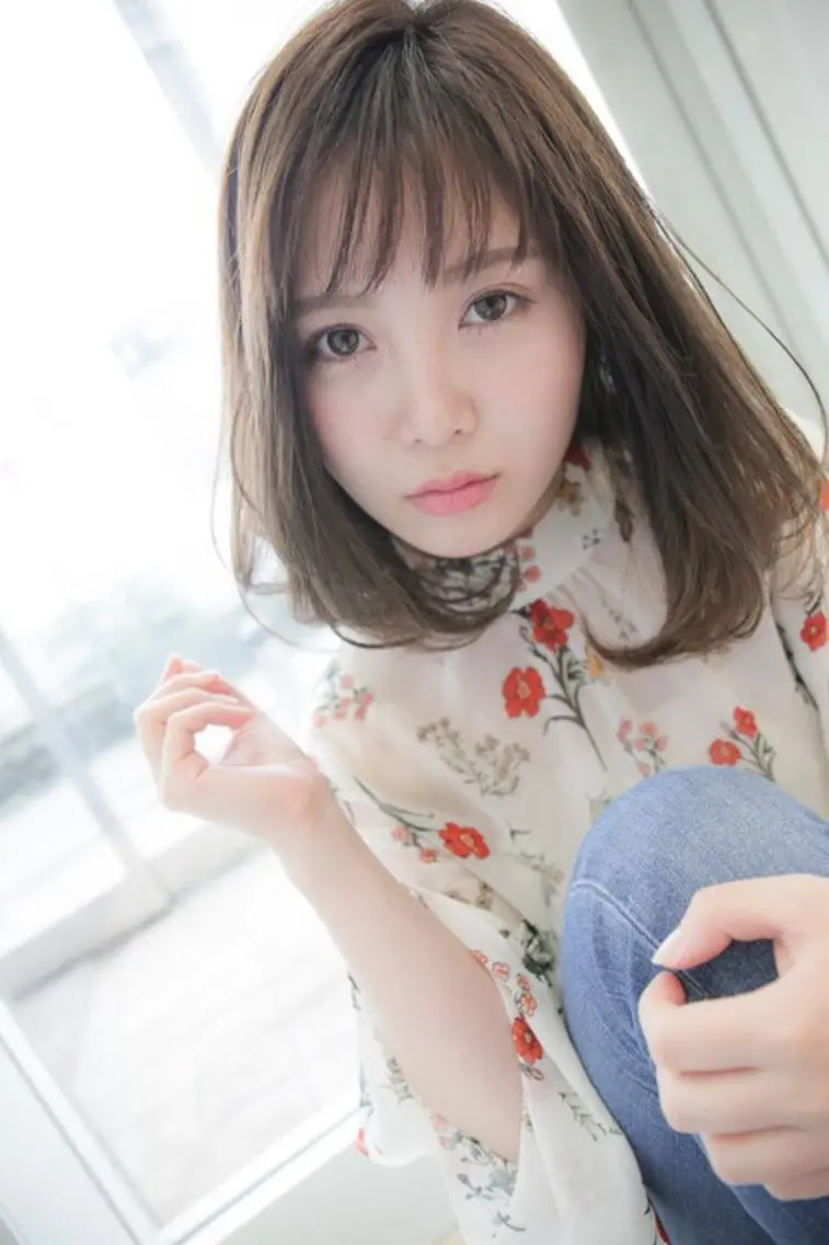 ミディアム カラー カット ヘアカラー トリートメント くまがい みゆ【edge.】のヘアスタイル
