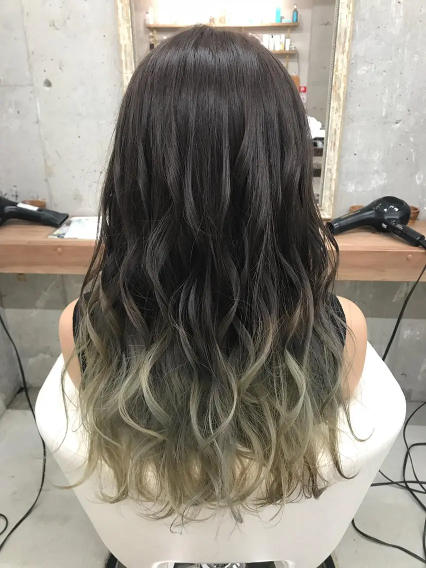 ミディアム 豊中駅3分eha レッスンモデルのヘアスタイル
