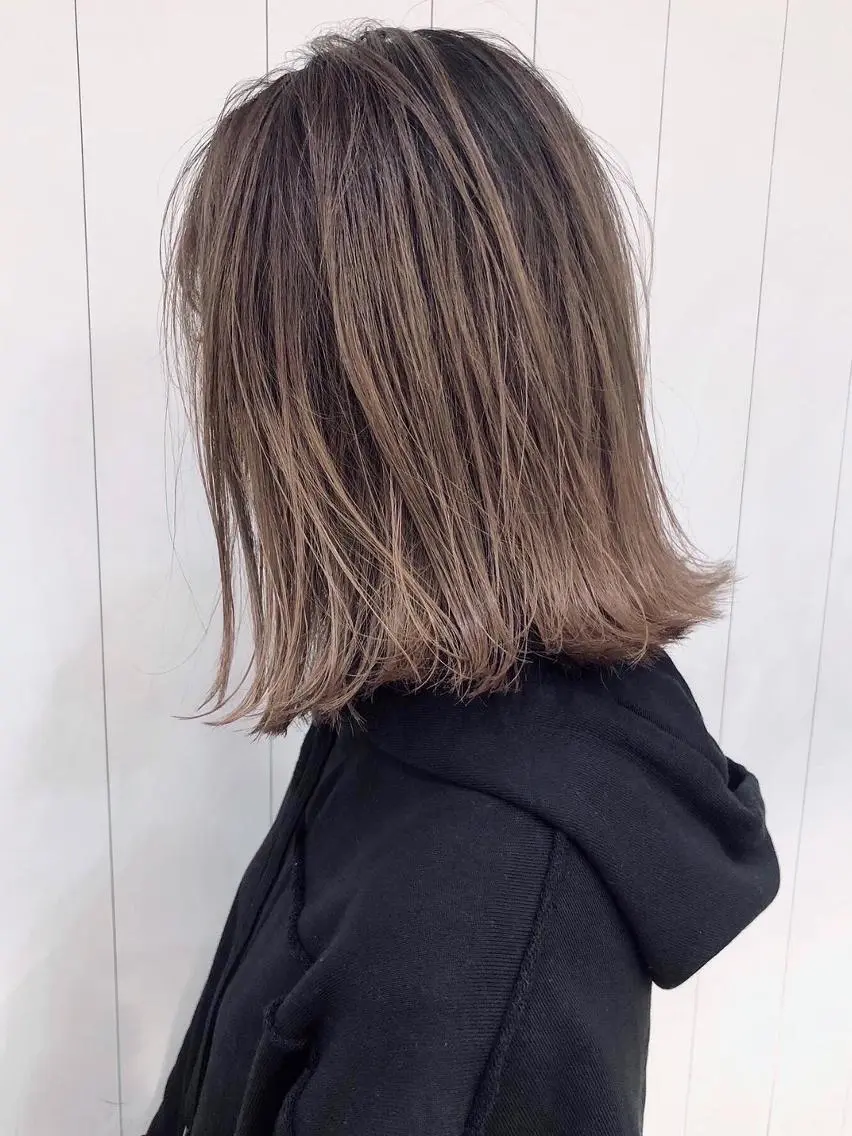 ミディアム カラー パーマ ヘアアレンジ グラデーションカラー ハイライトカラー ハイライト ITbyALBUM 浦和店のヘアスタイル